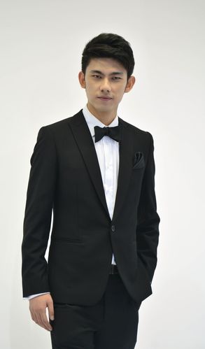 何夏庄 剧本与叙事策划总监